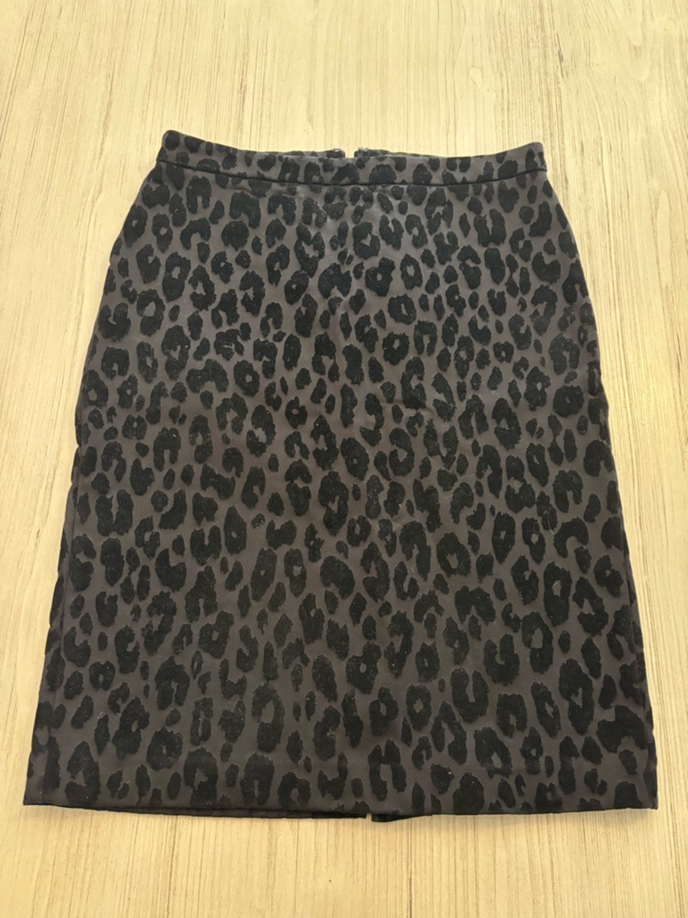 Ann Taylor Velvet Black Leopard-Print Pencil Skirt